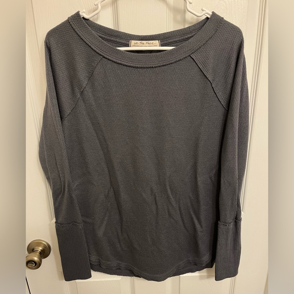 We The Free by Free People Women’s size XS Grey Long Sleeve Snowy Thermal Shirt